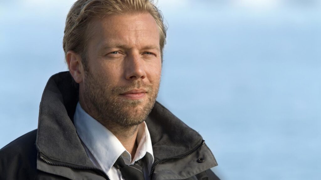 Pourquoi Jakob Cedergren a quitté la série Meurtres à Sandhamn ? 